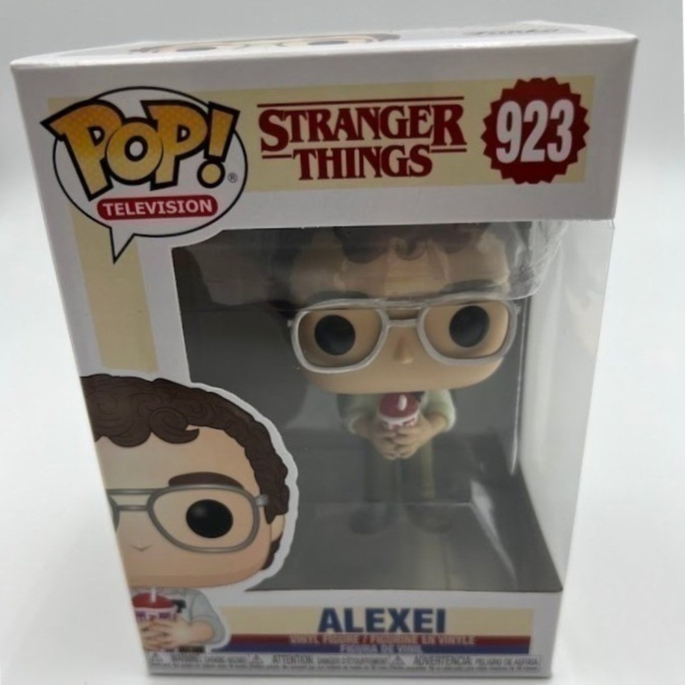 Funko Pop Stranger Things Alexei 923 Vinyl Figure Boxed - Picture 2 of 6